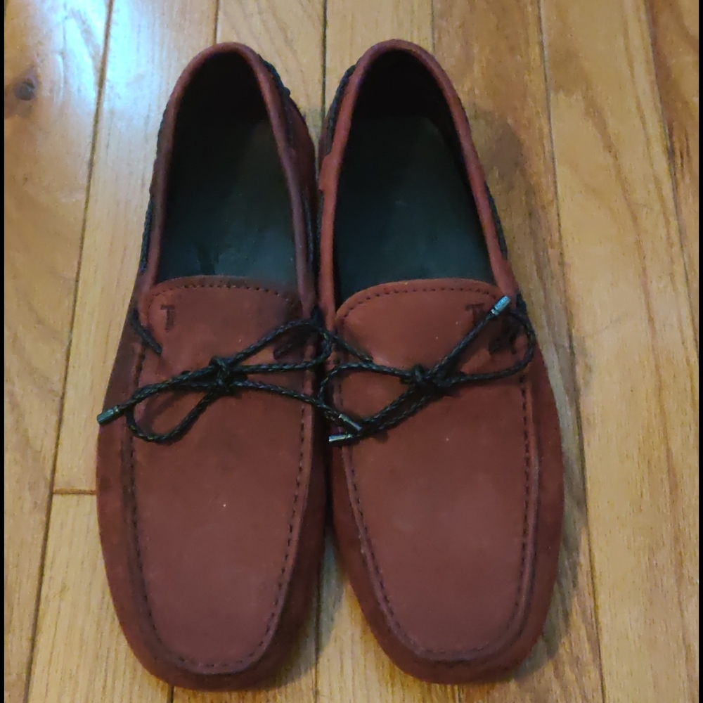 Tod's Gommino driving shoes pre owned